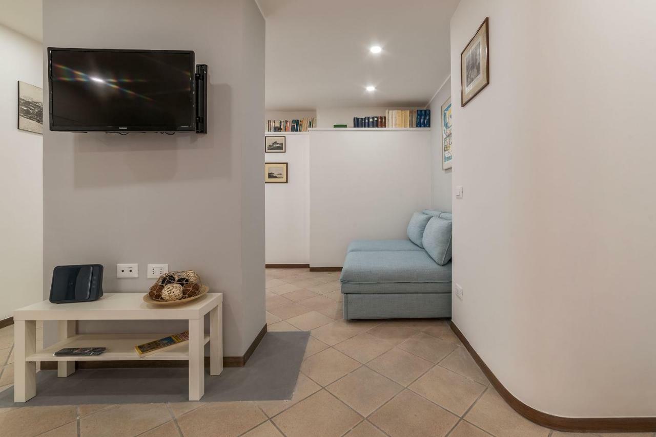 Montecitorio Lovely Appartement